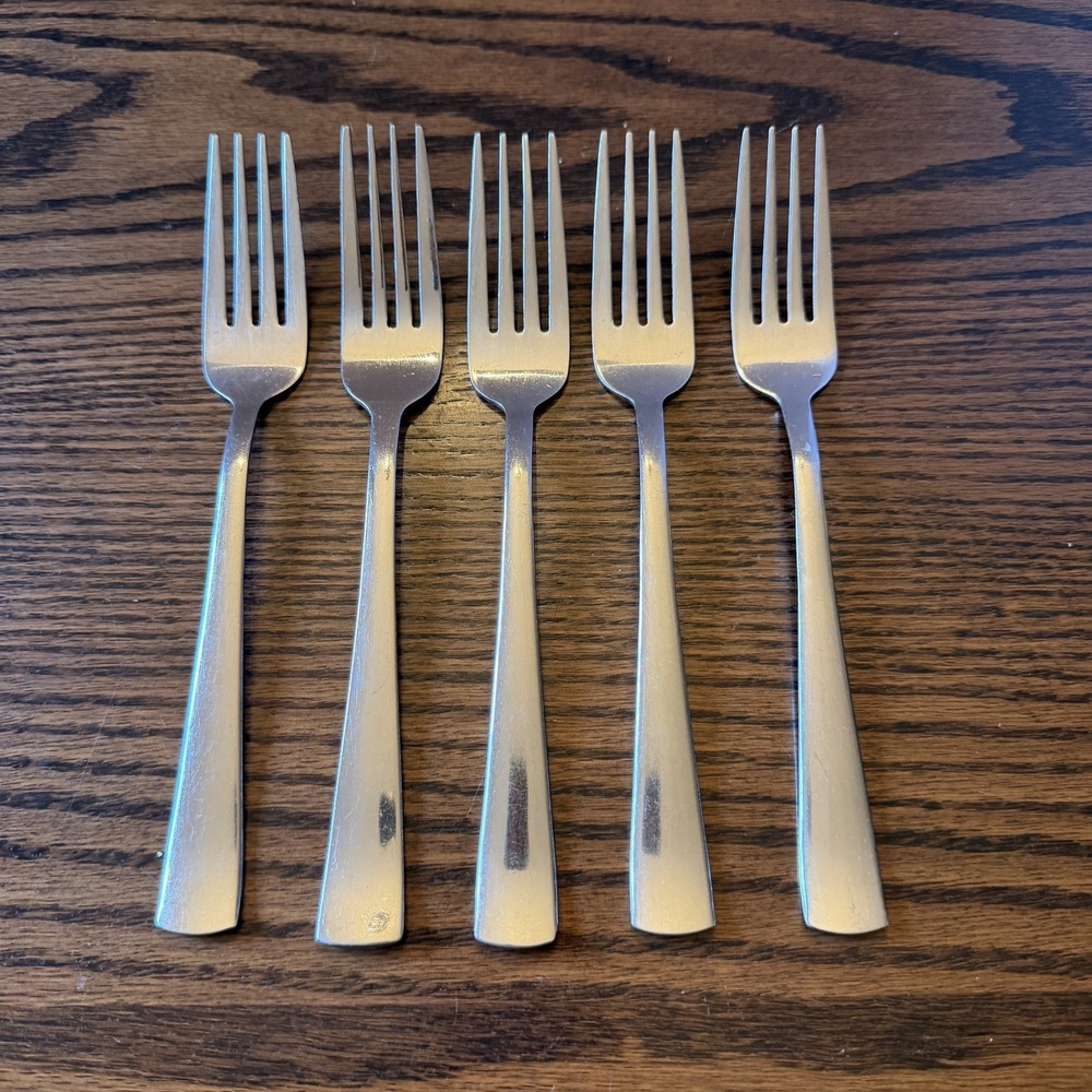 Oneida AVERY Dinner Forks Stainless Steel Flatware Pieces 18/10 Set of 5